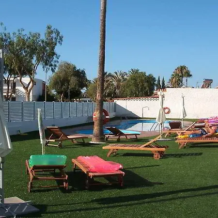 California Rooms מלון דירות