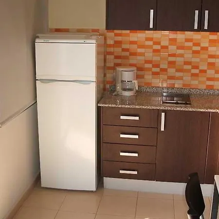 California Rooms מלון דירות 3*
