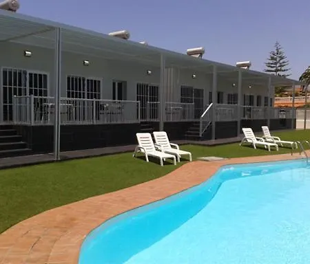 מלון דירות California Rooms