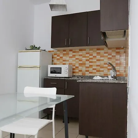 California Rooms 3* Сан-Бартоломе